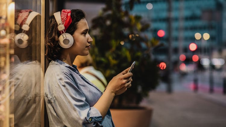 How Podcasting Builds Stronger Communities
